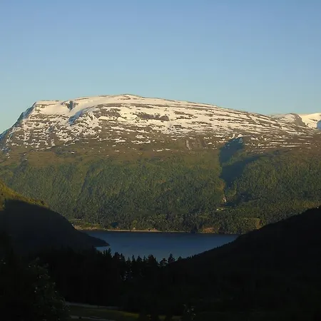 Varsi * Stryn